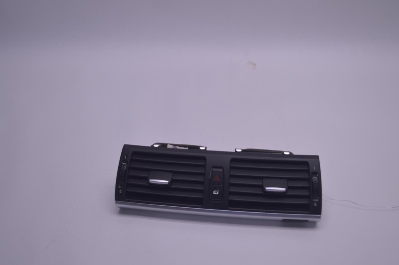 2010-2013 BMW X5M DASHBOARD DASH CENTER AIR VENT GRILL W/ SWITCHES OEM