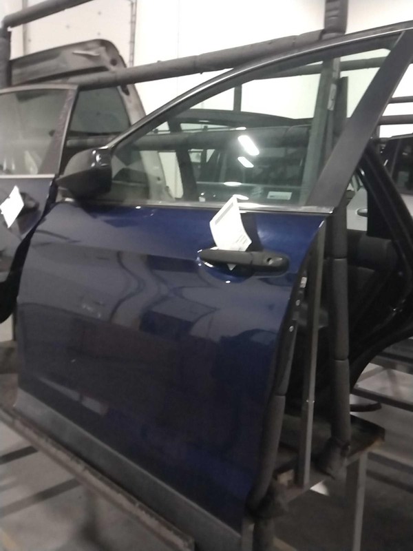 2015-2016 Honda CR-V Front Left Door Blue Used 106K Miles OEM Part 116796
