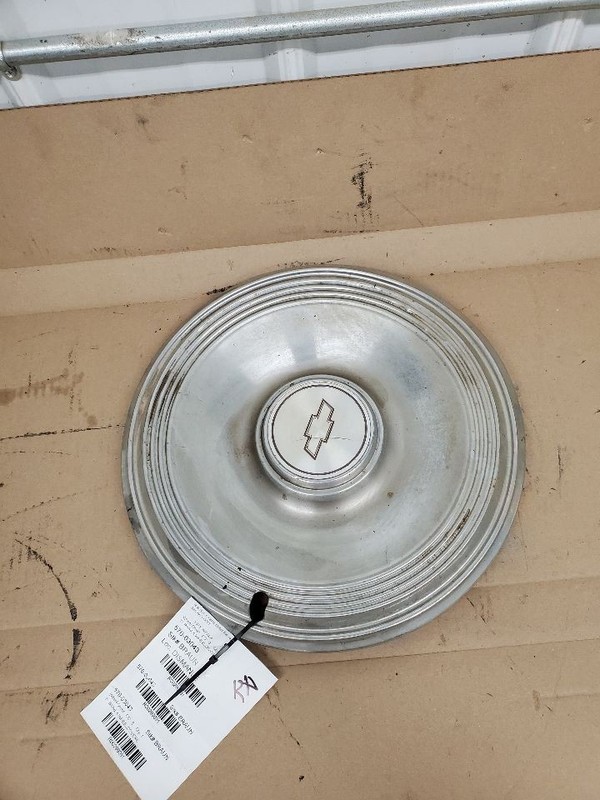 Wheel Cover HubCap Wire Type With Skirts Fits 70-71 MONTE CARLO 299051