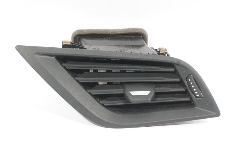 2021 - 2024 BMW 228I F44 FRONT RIGHT PASSENGER SIDE AIR VENT OEM