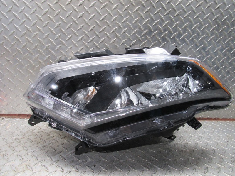 14 - 16 NISSAN ROUGE LEFT SIDE HEADLIGHT LAMP LIGHT L12486845