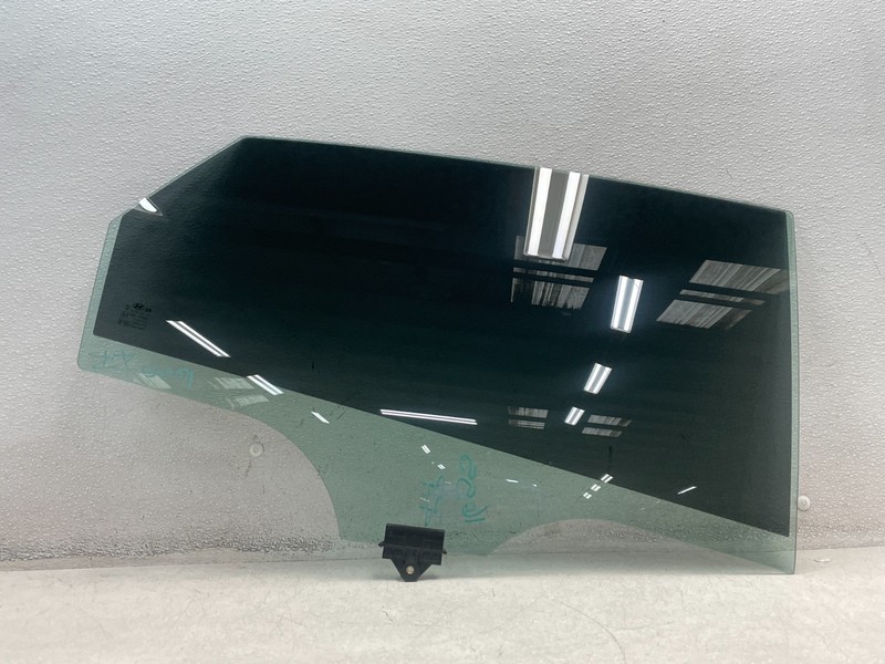 2024 2025 Hyundai Elantra Rear Right Passenger Door Window Glass Panel 1655 OEM