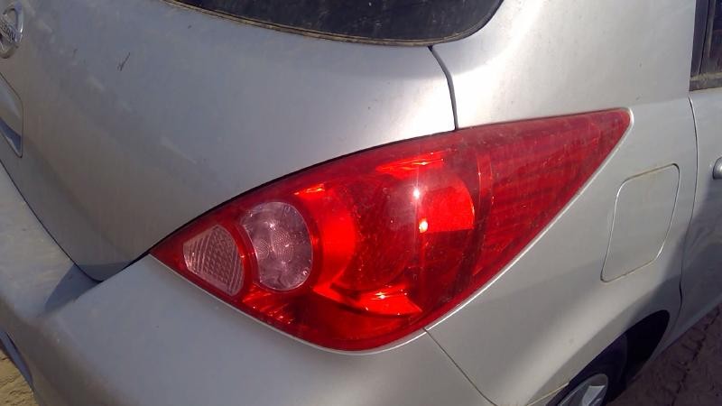 Tail Light Assembly NISSAN VERSA Right 07 08 09 10 11 12
