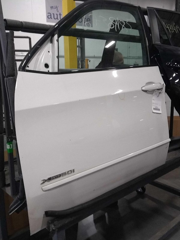 2011 BMW X5 Left Door White 4DR SUV Good Condition 58000 Miles OEM Part