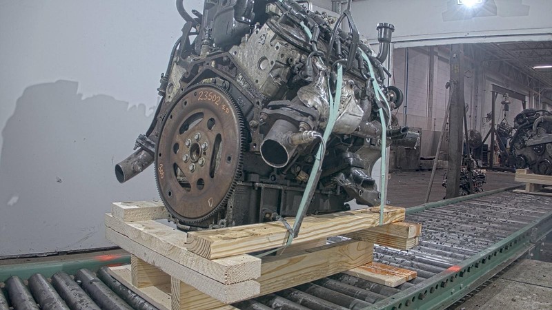 Used Engine Complete Assembly fits: 2007 Chevrolet Tahoe new style smooth door s