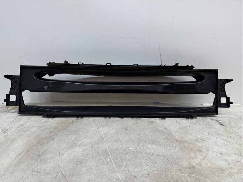 🌟2012-2016 TESLA MODEL S FRONT BUMPER LOWER AIR DUCT GRILLE 541 M6