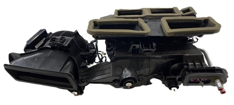 2014-2017 Maserati Quattroporte Climate AC Heater Blower Housing Box OEM
