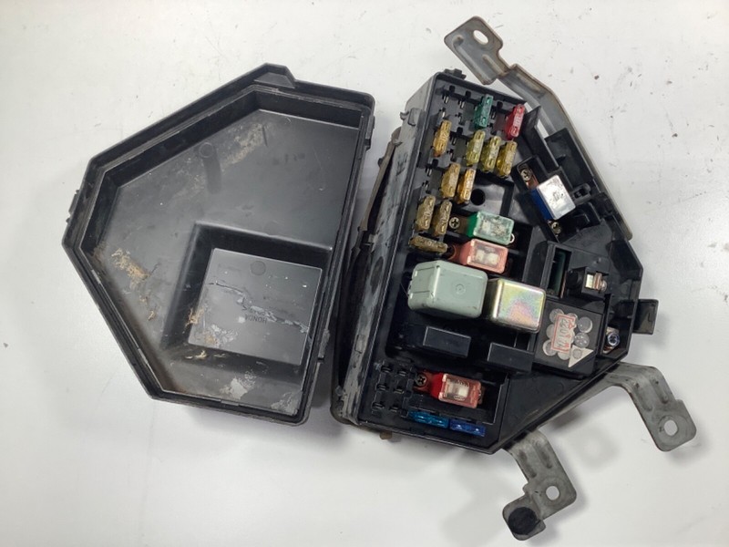 98 ACURA TL 2.5L Fuse Box Integrated Control 38250-SW5-A02 OEM