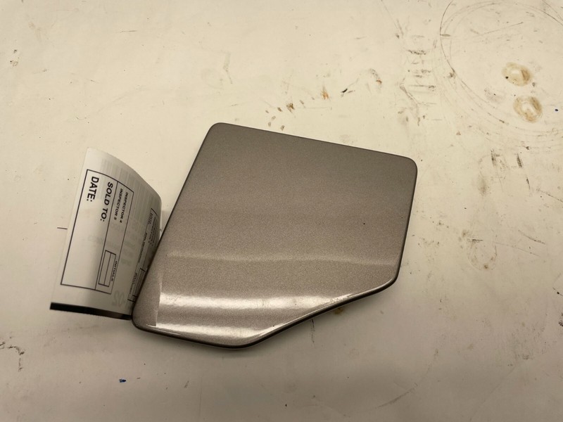2004-2009 CADILLAC XLR OEM GAS GASOLINE FILLER COVER DOOR FLAP CAP LID