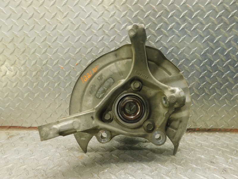 17-25 CHEVROLET MALIBU FRONT PASSENGER SPINDLE KNUCKLE/ 17-19 LACROSSE OPT GNA