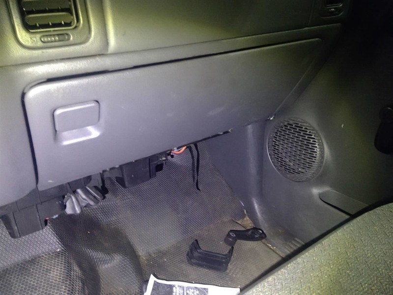 SILVERADO 1500 2004 Glove Box 1728660