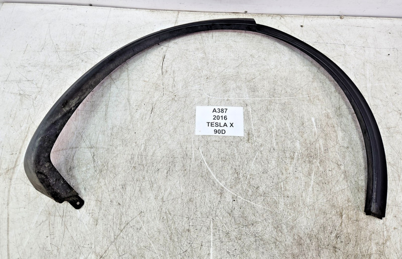 ✅ 2016-2020 OEM Tesla X Rear Right Passenger Side Fender Wheel Flare Molding *
