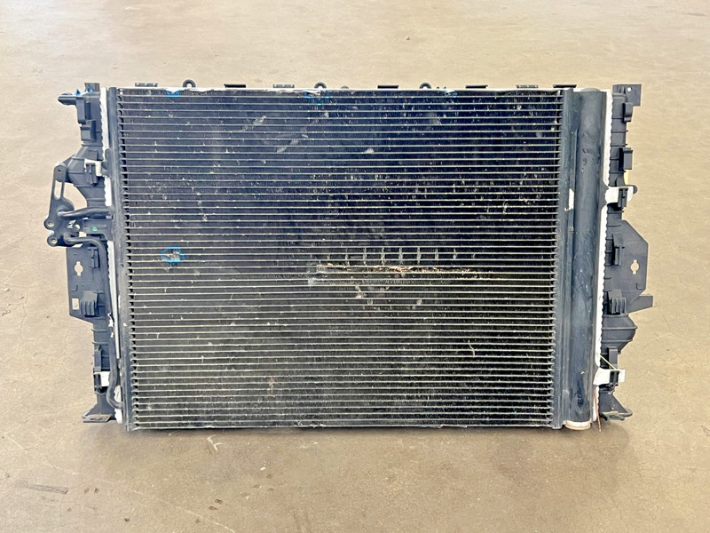 ⭐15-17 LAND ROVER DISCOVERY SPORT 2.0L ENGINE COOLING RADIATOR FAN OEM LOT2647