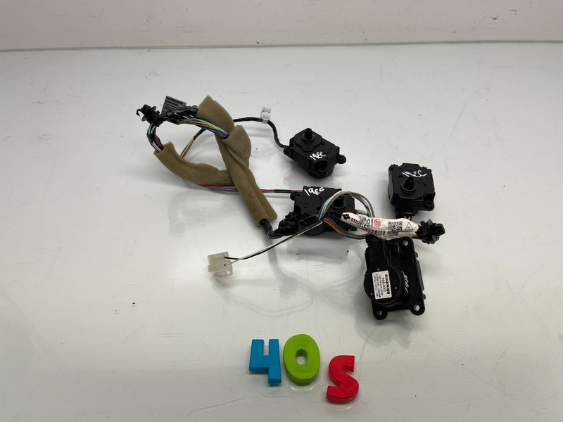 18-20 Mitsubishi Eclipse HVAC RECIRCULATED AIR FLAP SERVO MOTOR ACTUATOR SET OEM