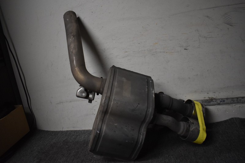 2014-2017 MASERATI GHIBLI EXHAUST MUFFLER FACTORY OEM