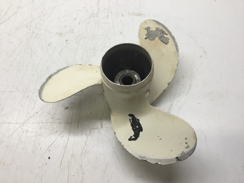 K2 387389 Johnson Evinrude 1975-05 RH 9 1/4 X 8 Propeller 8 9.9+ HP 6 MTH HUB