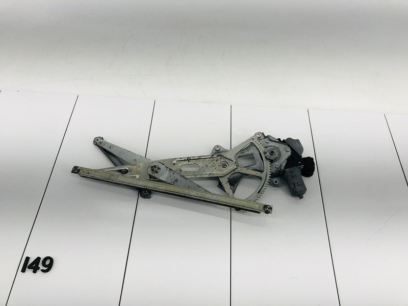 04-15 TOYOTA PRIUS REAR LEFT DRIVER SIDE DOOR WINDOW REGULATOR W/ MOTOR OEM