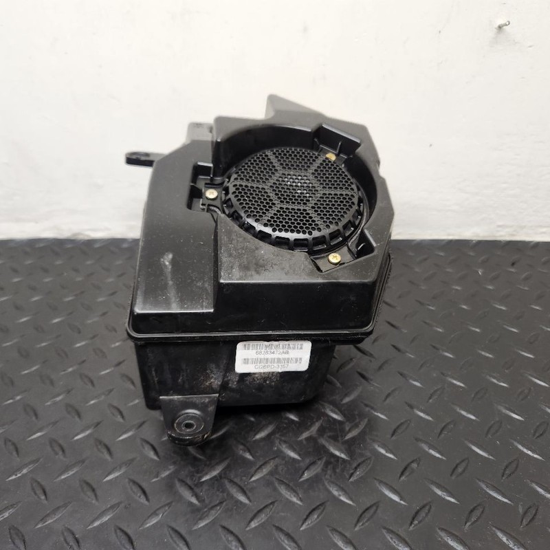 20-25 Jeep Gladiator Front Right Speaker W/ Enclosure Assembly OEM 68283472AB
