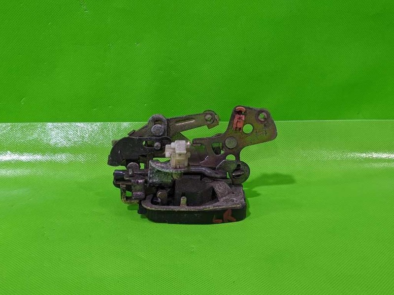 01 02 SPORTAGE DRIVER LEFT REAR DOOR LOCK LATCH OEM 4465-12