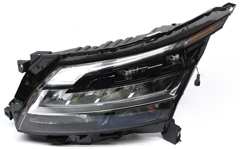 OEM Left Driver Side Headlamp For Nissan Pathfinder Rock Creek 26060-6TA6A