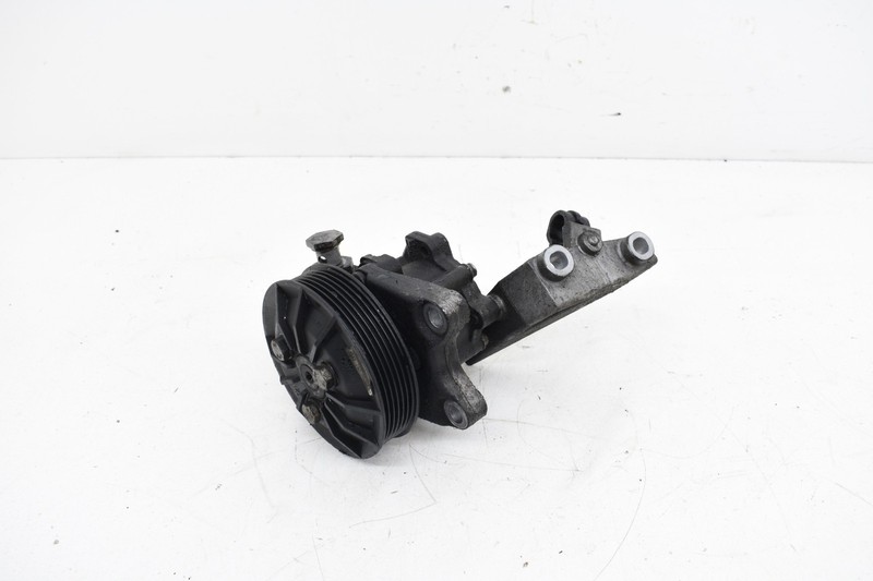 2007 BMW E92 328i N51 N51B30 Engine Power Steering Pump Assembly OEM KW79