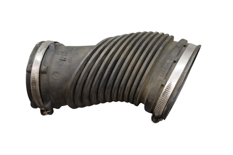 10-13 Range Rover Sport L320 Front Right Side Cleaner Intake Inlet Duct Hose OEM