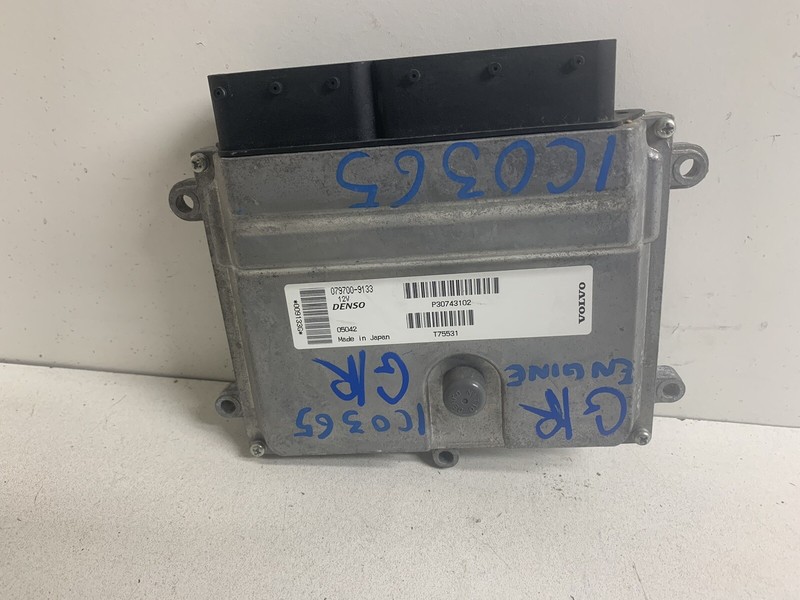 2006 Volvo S40 Engine Computer Control Module Ecu Ecm Pcu Pcm 079700-9133