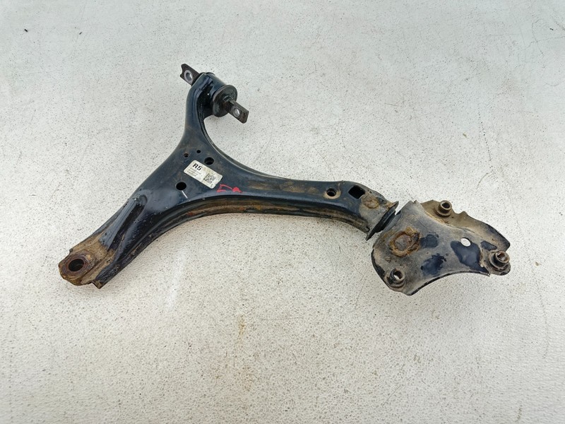 2015-2020 ACURA TLX Front Right / Passenger Side Lower Arm Control OEM