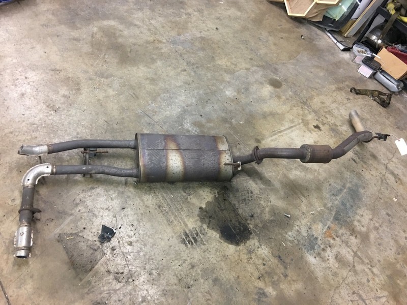 2005 2006 2007 2008 2009 2010 2011 2012 2013 Nissan Armada Exhaust Assembly OEM