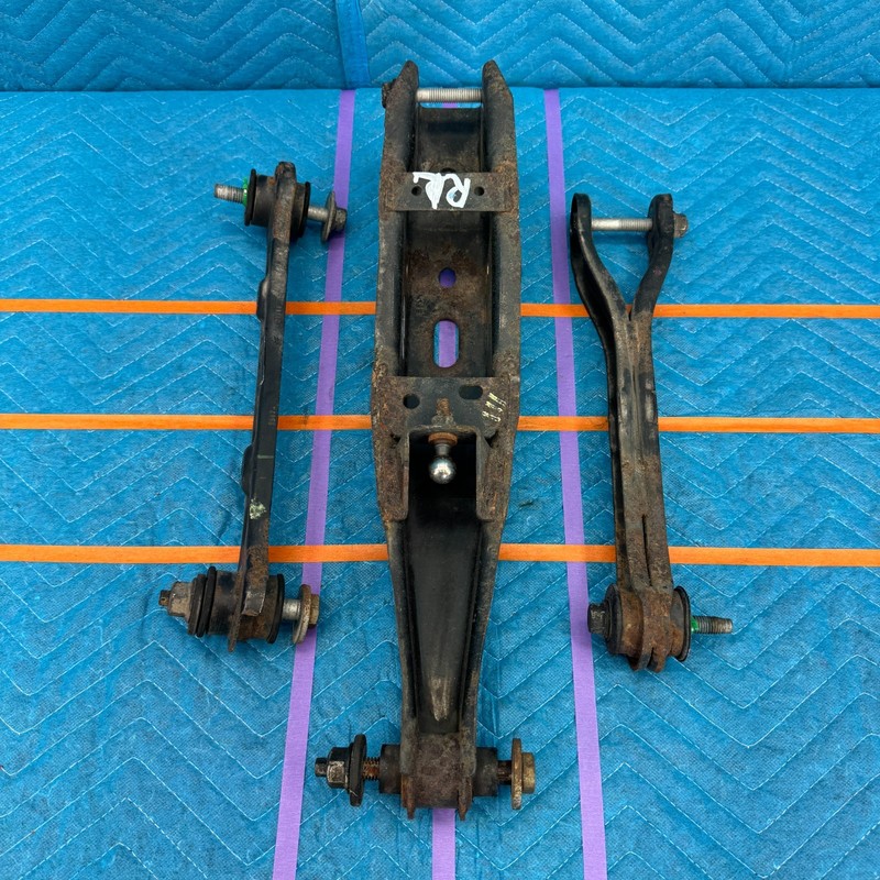 2010–2015 Chevrolet Camaro Rear Left Driver Suspension Control Arms Set 112K OEM