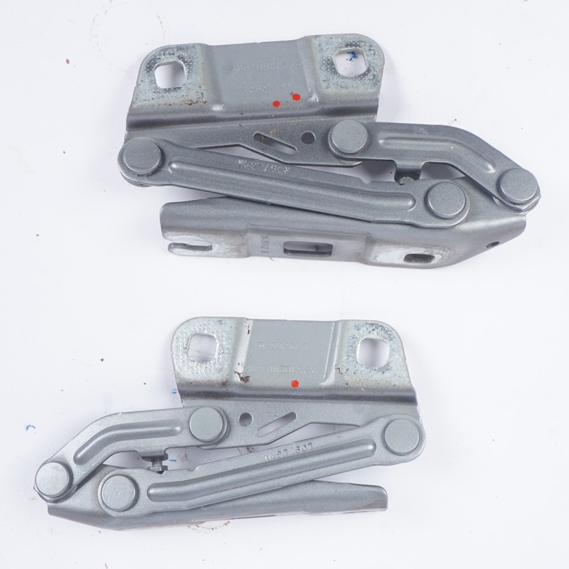 07-16 Mercedes Benz ML350 GL450 Left/Right Front Hood Bonnet Bracket Pair OEM