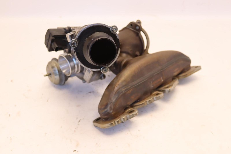 2015-2020 MERCEDES GLA CLASS GLA250 X156 2.0L ENGINE TURBOCHARGER OEM