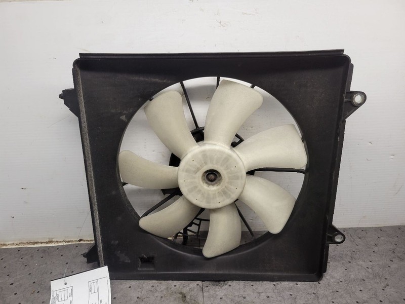 Driver Radiator Fan Motor Fan Assembly Fits 13-17 ACCORD 1628956