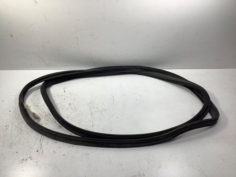 88-91 Honda CRX Rear Gate Seal OEM