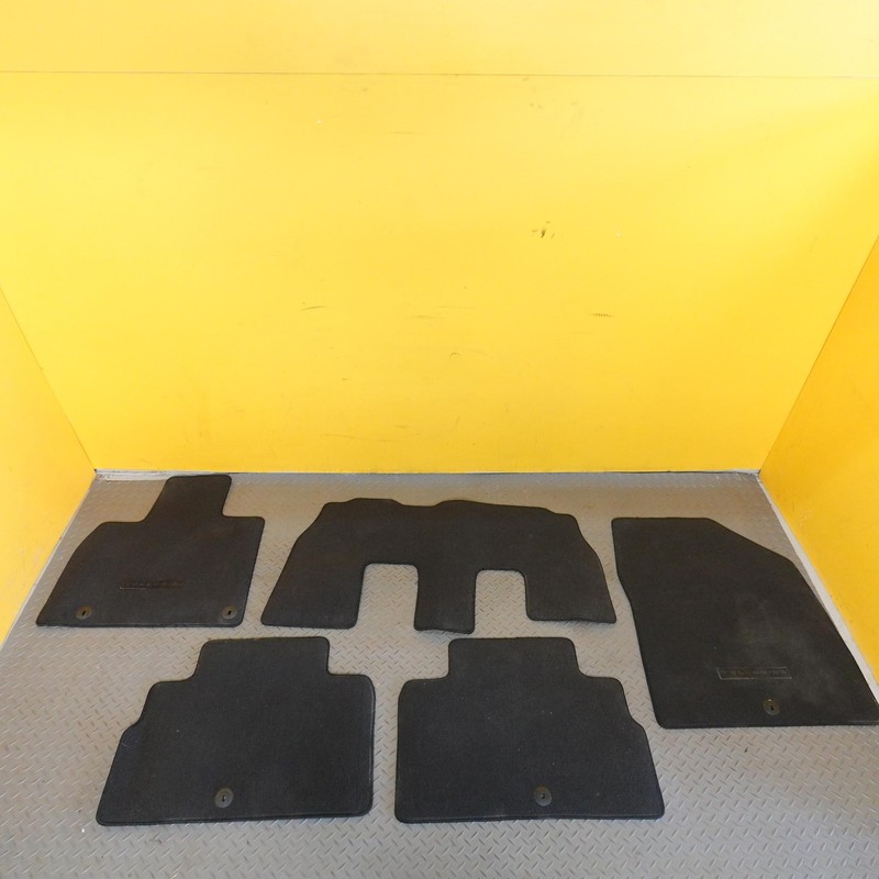 2020-2024 KIA TELLURIDE FRONT REAR CARPET FLOOR MATS SET OF 5 OEM S9F13-AC000