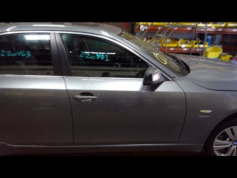 Passenger Front Door Electric Green Tint Fits 06-10 BMW 550i 1010886