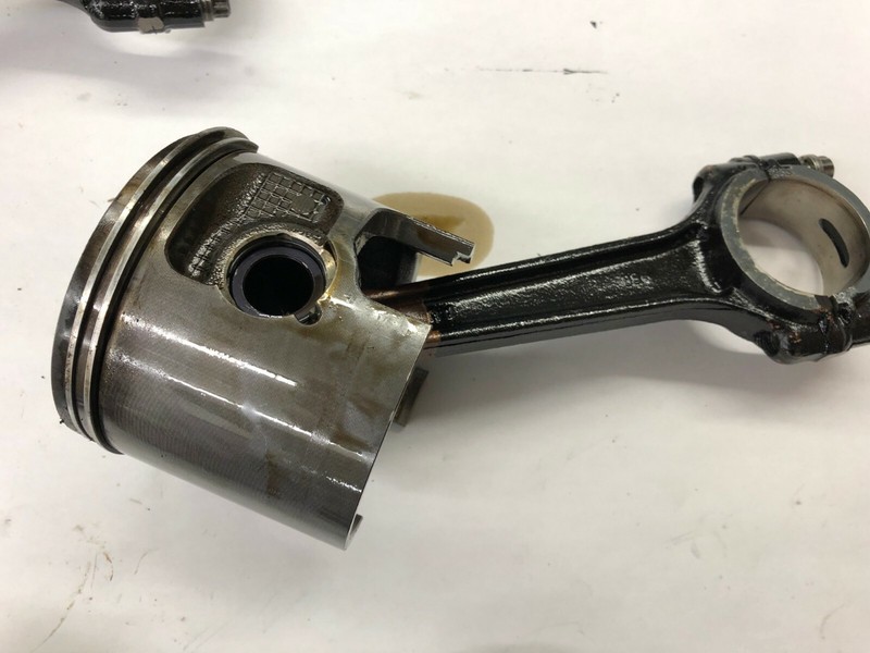 Mercury Outboard Optimax 200 225 250 Starboard Piston & Rod 843199T13 FRESHWATER