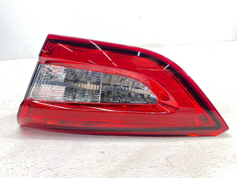 14-20 Maserati Quattroporte Rear Right Passenger Inner Taillight Brake Lamp OEM✅