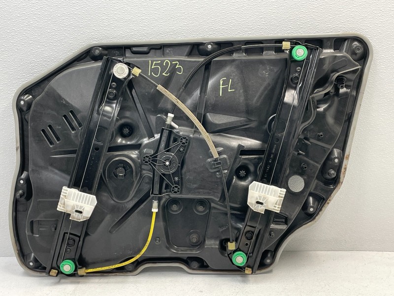 2014-2017 Mercedes S550 Front Left Driver Door Window Regulator Motor 1523 OEM