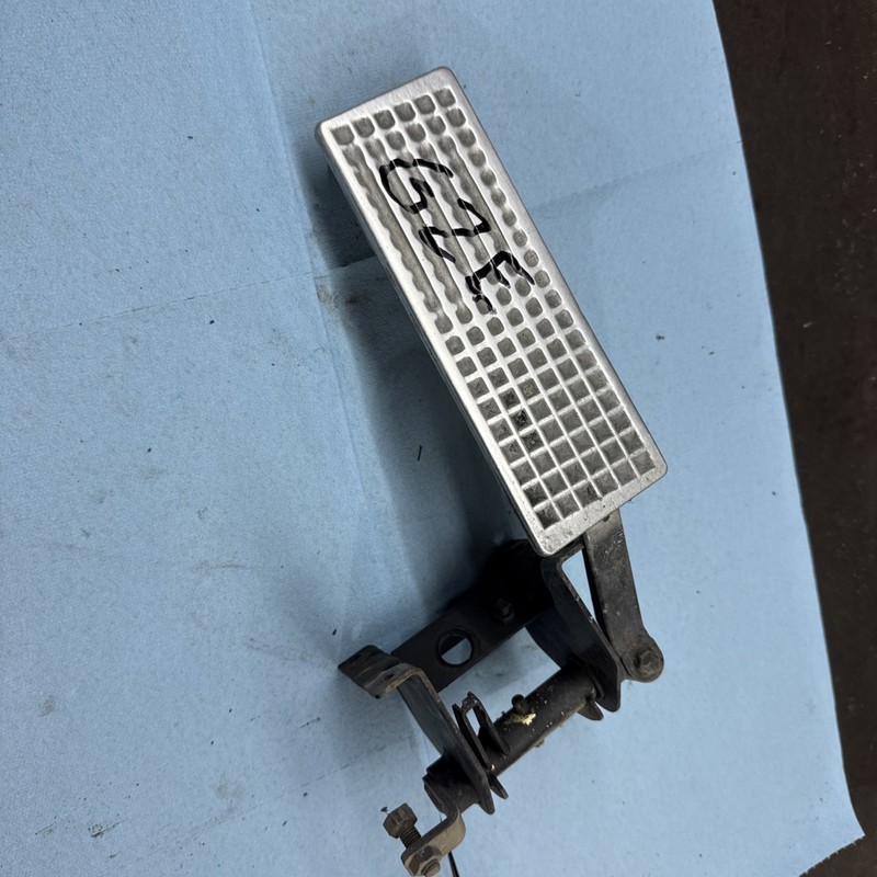 Yamaha G2e G9e 36v Electric vintage golf Cart Gas Pedal Assembly
