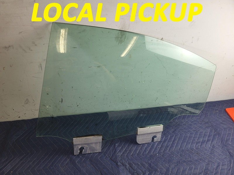 Used Oem Maserati Left Driver Rear Door Window Glass for 2014-2019 Ghibli