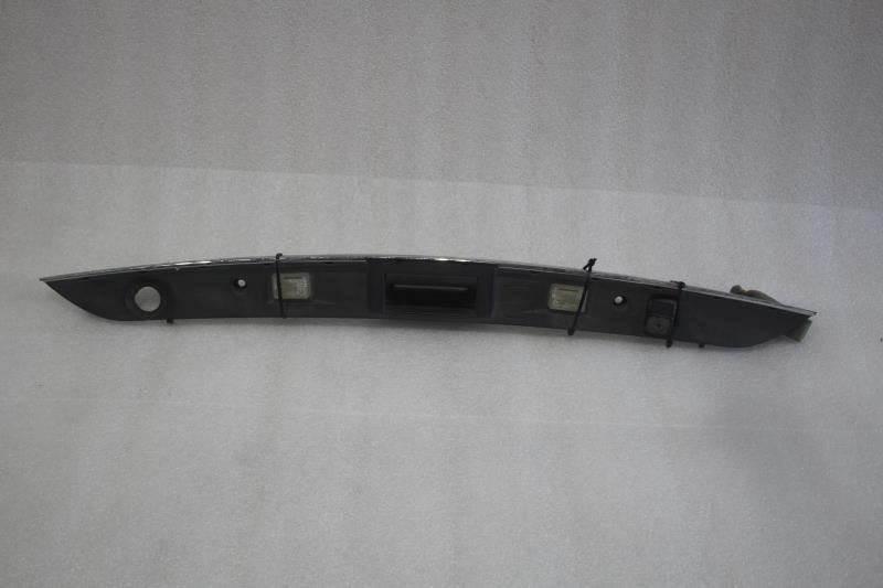 2012 2013 2014 2015 MERCEDES C250 C350 C204 TRUNK FINISH TRIM HANDLE WITH LIGHTS