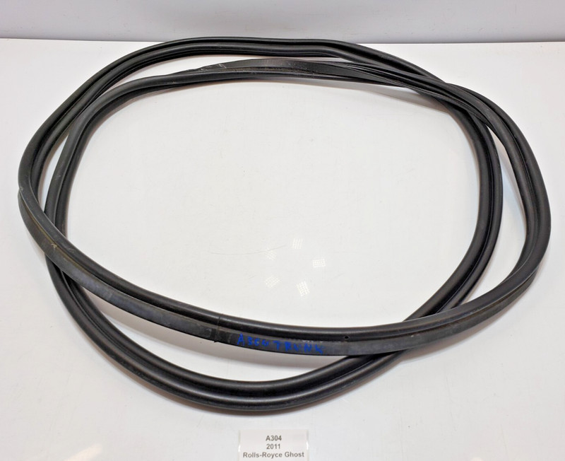 ✅ 2010-2014 OEM Rolls Royce Ghost RR4 Rear Trunk Lid Liftgate Weather Strip Seal