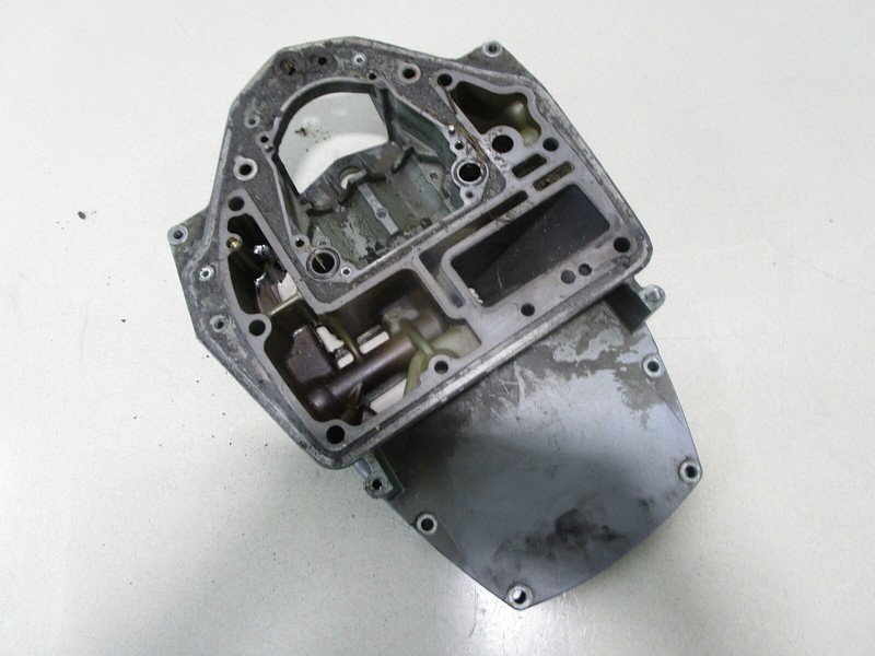 6D8-41137-00-94 Yamaha 90 Hp 4 Stroke Outboard Exhaust Guide Adaptor Plate 2005