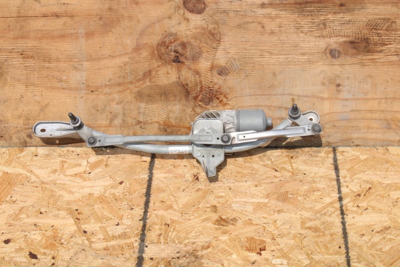 12-19 BMW F06 F10 F12 5/6/7 Series Windshield Wiper Arm Motor Linkage OEM ✅