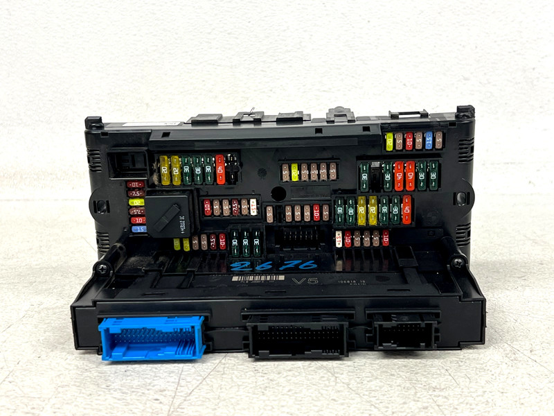 ⭐2013-2015 BMW 7-SERIES FRONT POWER DISTRIBUTION FUSE RELAY BOX ASSY OEM LOT2676