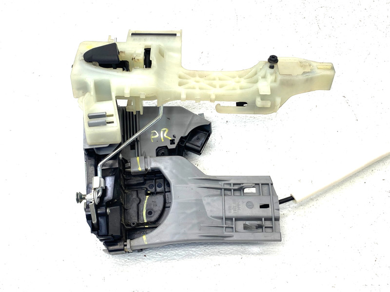 21-23 KIA SELTOS FRONT RIGHT DOOR LATCH LOCK ACTUATOR OEM #A0.65