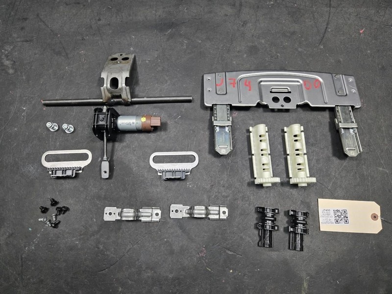 Front Left Seat Motor w/ Covers Set 2018 Jaguar XE 2019