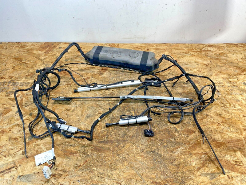 11-18 BMW F12 6 Series Convertible Top Hydraulic Pump Lift Cylinder Assmbly OEM✅