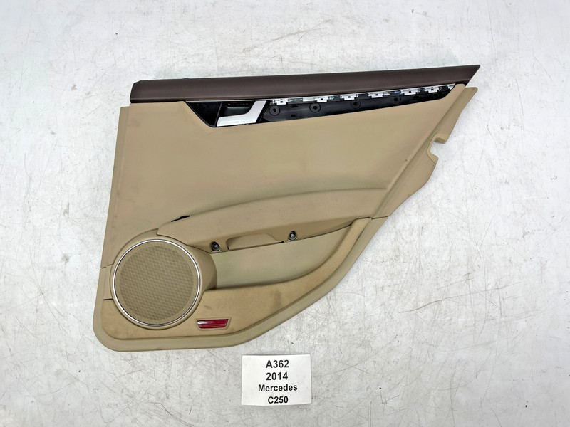 ✅ 08-14 OEM Mercedes W204 C300 Rear Right Passenger Interior Door Panel Beige*